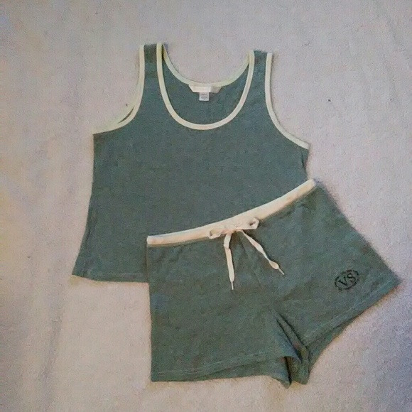 Victoria's Secret Other - 💕NWOT Victoria Secret 2 piece top & shorts pajama
